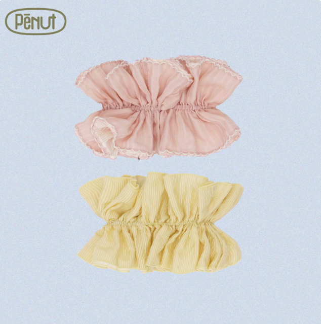Pēnut Sheer Ruffle Neck Collar