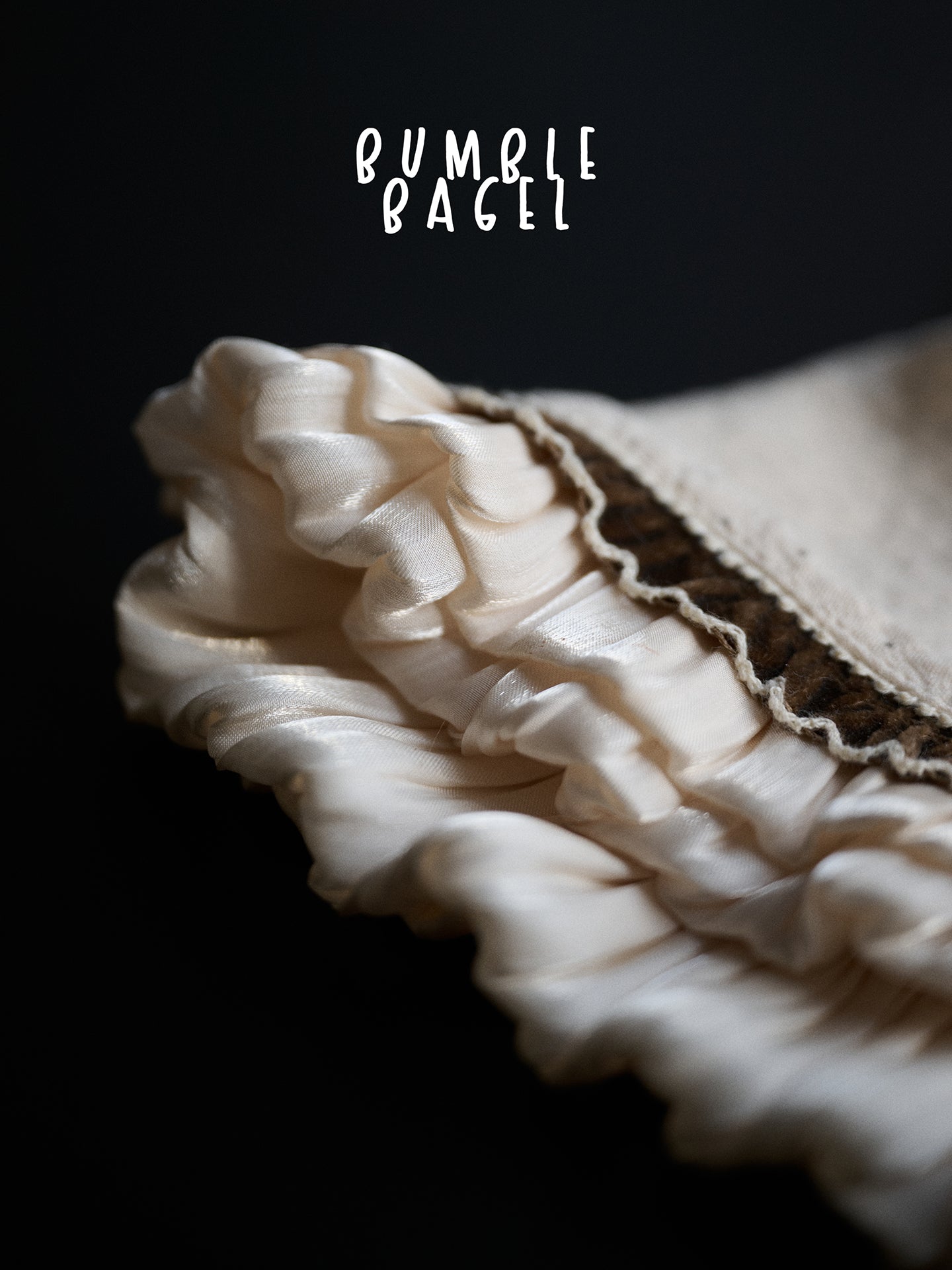 Bumble Bagel Vintage Ruffle Dog Cape & Bonnet